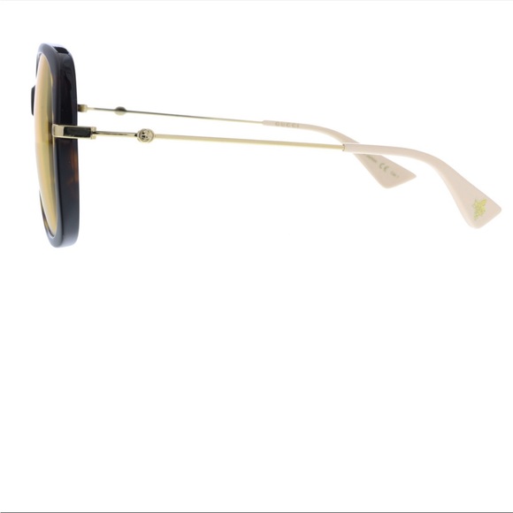 Gucci. Luxury For A New Era. GG0511SA-005 Gold. Finely...